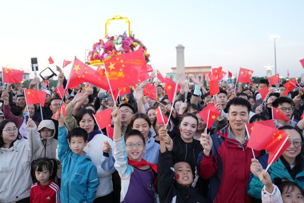 遇！“人文”与“经济”辉映共生mg不朽情缘游戏登录入口双节相(图6)